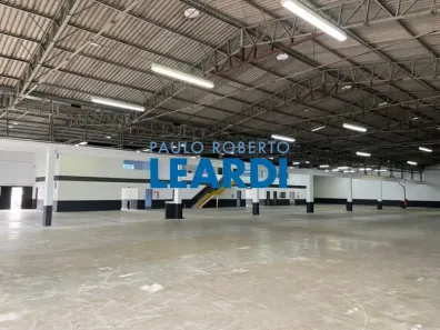 Galpão/Depósito/Armazém com 1 Quarto para alugar, 2692m² no Jardim Humaitá, São Paulo