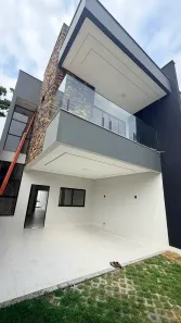 Casa com 3 Quartos à venda, 180m² no Manguinhos, Serra