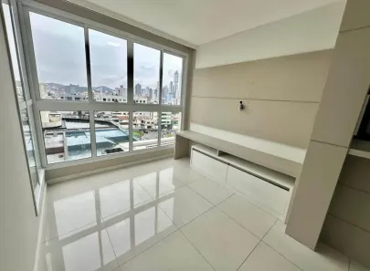 Apartamento com 2 Quartos para alugar, 65m² no Nações, Balneário Camboriú