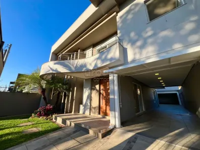 Casa com 3 Quartos à venda, 340m² no Centro, Canoas