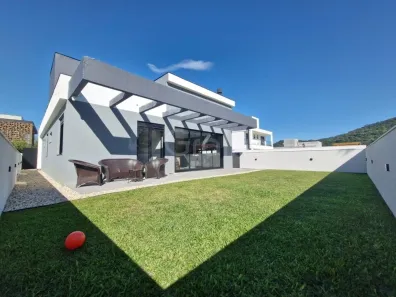 Casa com 3 Quartos à venda, 205m² no Canasvieiras, Florianópolis