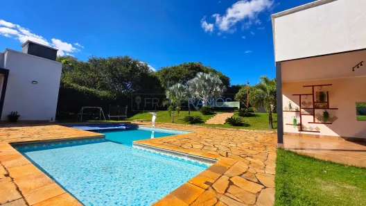 Fazenda/Sítio com 3 Quartos para venda ou aluguel, 600m² no Estâncias Aroeira, Trindade