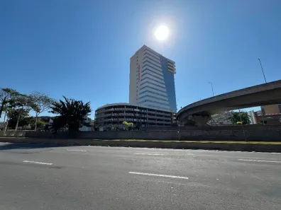 Sala Comercial à venda, 80m² no Centro, Juiz de Fora