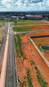 Lote/Terreno à venda, 325m² no Novo Mundo, Uberlândia