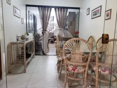 Sobrado com 3 Quartos à venda, 221m² no Olímpico, São Caetano do Sul