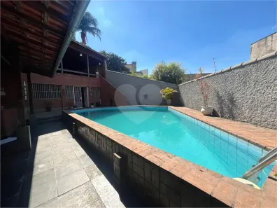 Casa com 3 Quartos à venda, 250m² no Jardim Paris, São Paulo