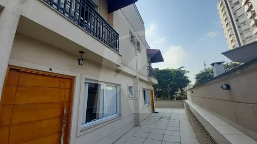 Sobrado com 3 Quartos à venda, 180m² no Vila Paulicéia, São Paulo