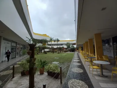 Ponto Comercial para venda ou aluguel, 40m² no Pitangueiras, Lauro de Freitas