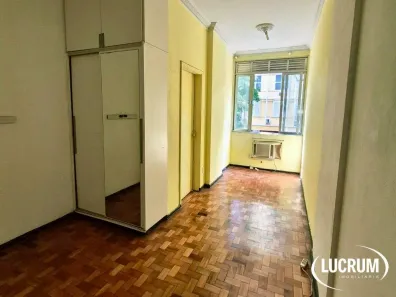 Apartamento com 2 Quartos à venda, 50m² no Copacabana, Rio de Janeiro