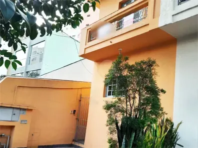 Casa de Condomínio com 3 Quartos para venda ou aluguel, 132m² no Alto de Pinheiros, São Paulo