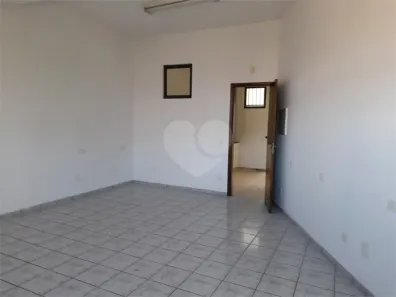Ponto Comercial à venda, 285m² no Pirajussara, São Paulo
