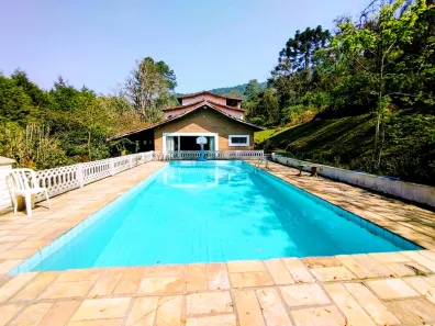 Fazenda/Sítio com 6 Quartos à venda, 500m² no Centro, Mairiporã