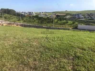 à venda, 541m² no Condomínio Residencial Alphaville II, São José dos Campos