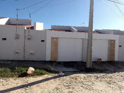 Casa com 2 Quartos à venda, 126m² no Queimadas, Horizonte