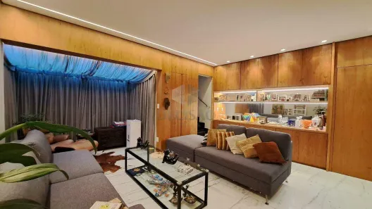 Cobertura com 4 Quartos à venda, 180m² no Serra, Belo Horizonte