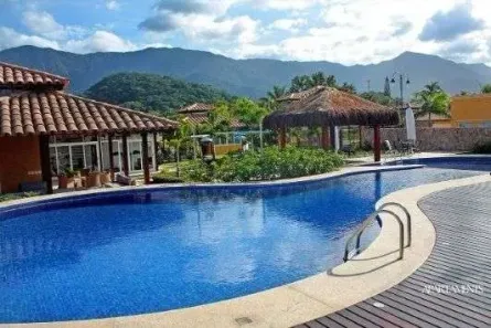 Casa com 4 Quartos à venda, 360m² no Massaguaçu, Caraguatatuba