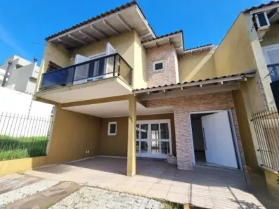 Casa com 3 Quartos para alugar, 200m² no Guarujá, Porto Alegre