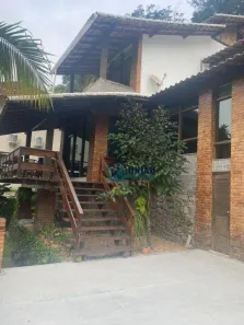 Casa de Condomínio com 4 Quartos à venda, 378m² no Piratininga, Niterói