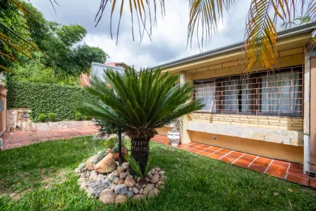 Ponto Comercial com 3 Quartos à venda, 11666m² no Xaxim, Curitiba