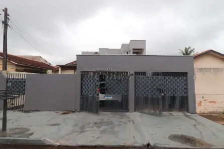 Casa com 4 Quartos à venda, 165m² no Cafezal, Londrina