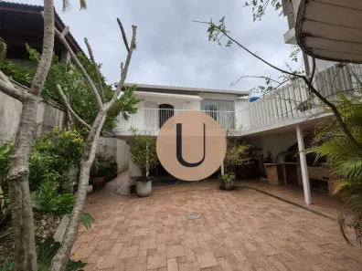Casa com 4 Quartos à venda, 389m² no Jardim Leonor, São Paulo