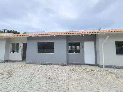 Casa com 2 Quartos à venda, 47m² no Esmeralda, Viamão