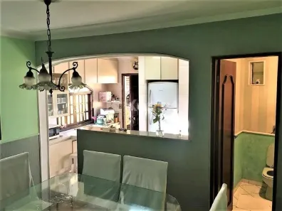 Sobrado com 4 Quartos à venda, 325m² no Jardim Bebedouro, Guarulhos