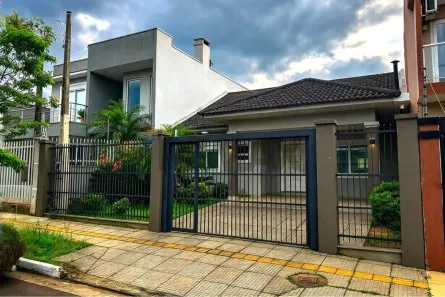 Casa com 2 Quartos para alugar, 114m² no Parque da Matriz, Gravataí