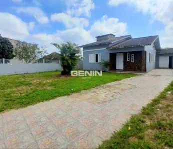 Casa com 3 Quartos para alugar, 146m² no Mathias Velho, Canoas