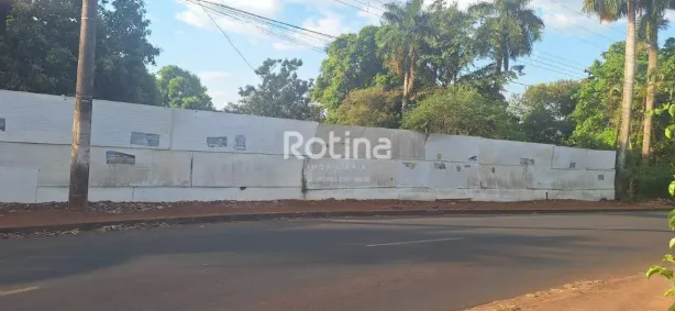 Lote/Terreno à venda, 5355m² no Chácaras Tubalina e Quartel, Uberlândia