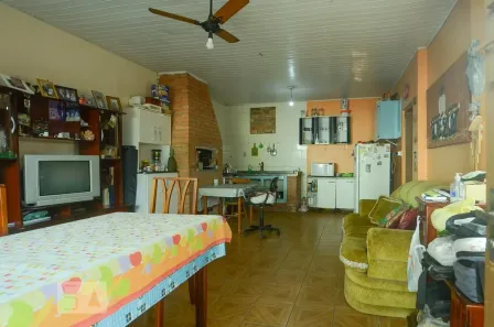 Casa com 1 Quarto à venda, 70m² no Partenon, Porto Alegre