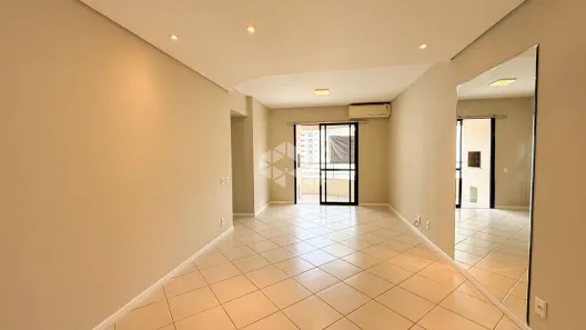 Apartamento com 3 Quartos à venda, 86m² no Centro, Florianópolis