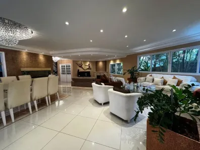 Casa de Condomínio com 4 Quartos para alugar, 650m² no Alphaville, Santana de Parnaíba