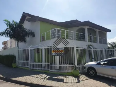 Sobrado com 4 Quartos à venda, 286m² no Jardim Rosália Alcolea, Sorocaba