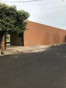 Ponto Comercial com 2 Quartos para alugar, 230m² no Centro, Mirassol