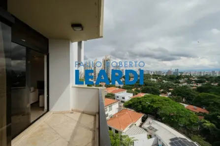 Apartamento com 4 Quartos à venda, 450m² no Vila Madalena, São Paulo