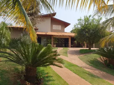 Fazenda/Sítio com 4 Quartos à venda, 300m² no , Fronteira