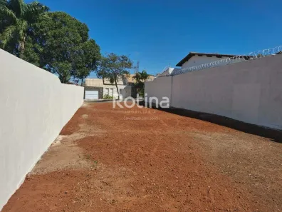 Lote/Terreno à venda, 350m² no Vigilato Pereira, Uberlândia
