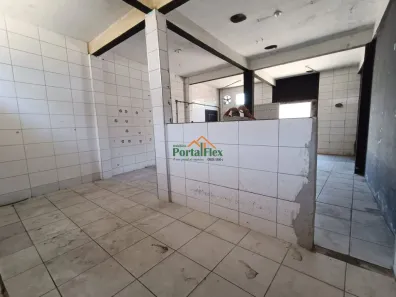 Ponto Comercial para alugar, 50m² no Praia de Carapebus, Serra
