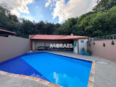 Casa com 3 Quartos para alugar, 350m² no Jardim Contorno, Bauru