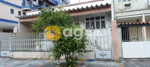 Casa de Condomínio com 2 Quartos à venda, 135m² no Vila Valqueire, Rio de Janeiro