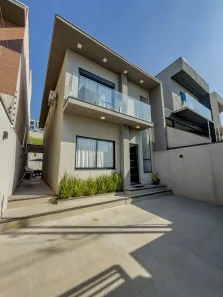 Casa com 3 Quartos para alugar, 158m² no Portais (Polvilho), Cajamar