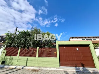 Casa com 2 Quartos para alugar, 75m² no São João do Rio Vermelho, Florianópolis