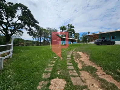 Fazenda/Sítio com 4 Quartos à venda, 250m² no Pinhões, Santa Luzia