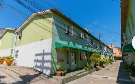 Casa de Condomínio com 1 Quarto à venda, 43m² no Vila São José, Porto Alegre