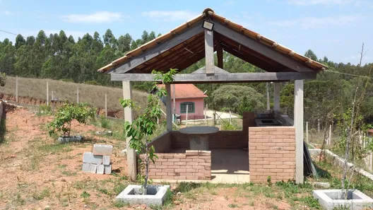 Fazenda/Sítio com 1 Quarto à venda, 1260m² no Centro, Munhoz