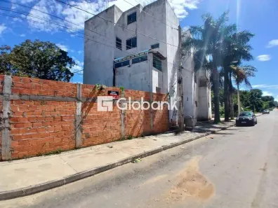 Lote/Terreno à venda, 180m² no Canelas, Montes Claros