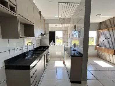 Apartamento com 2 Quartos para alugar, 45m² no Jardim Canaã, Uberlândia