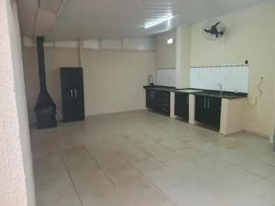 Casa de Condomínio com 3 Quartos para alugar, 90m² no Jardim Shangai, Jundiaí