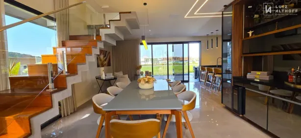Casa de Condomínio com 4 Quartos à venda, 312m² no Pedra Branca, Palhoça